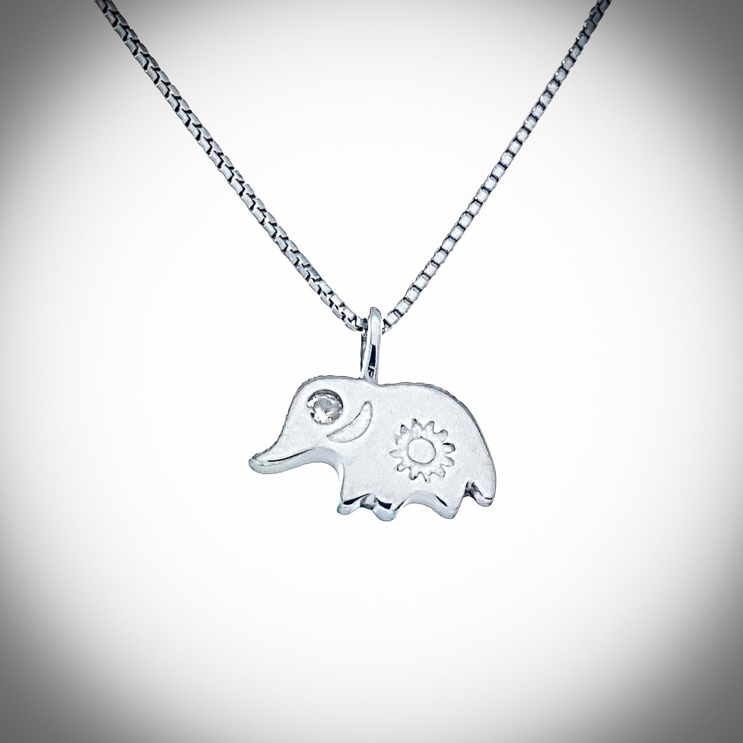 Forget me not Elephant Necklace